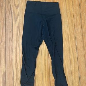 Lululemon leggings (winder under) size 6